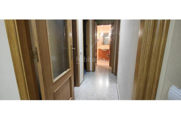Piso  de 3 habitaciones con parking en Plaça Catalunya - Escola Industrial Terrassa