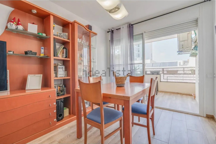 Piso en Barrio Escoles