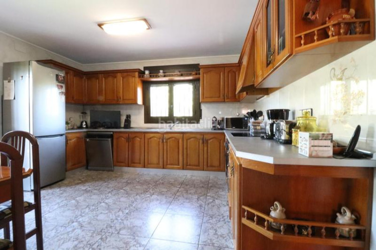 Casa única e impresionante finca a 4 vientos con piscina y jardin en Terrassa