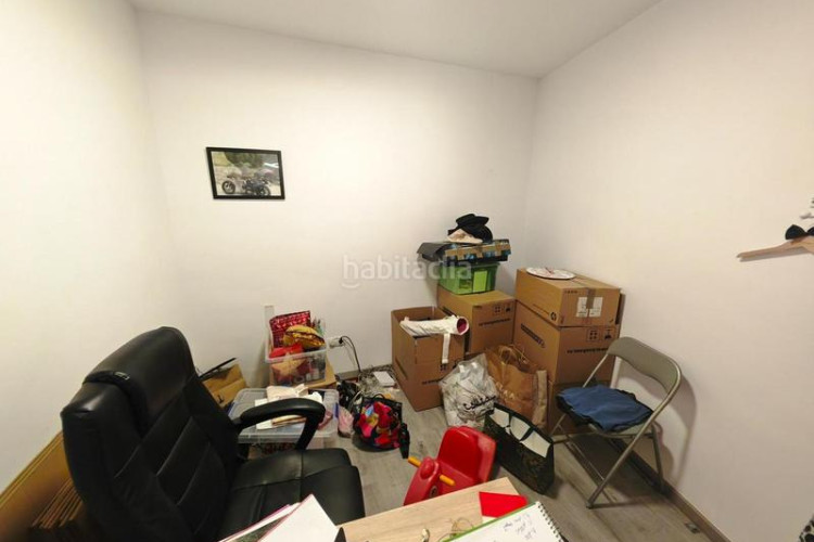 Casa  ideal para dos familias con gran patio y terraza en la gripia en Terrassa