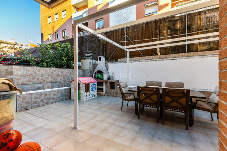 Piso un lugar para vivir, jugar y compartir momentos en familia en Terrassa