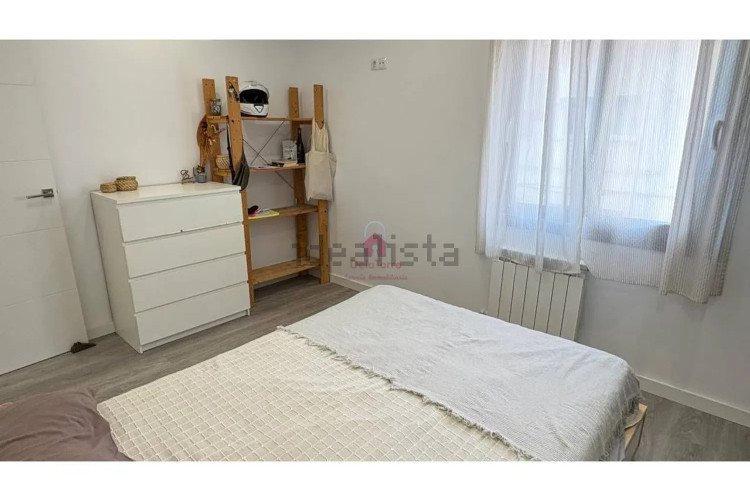 Chalet pareado en carretera de Rellinars