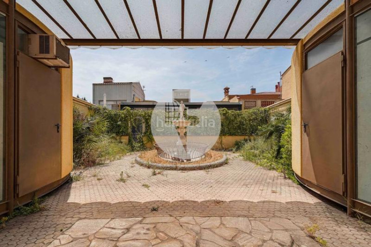 Dúplex joya modernista en el corazón en Barri del Centre Terrassa